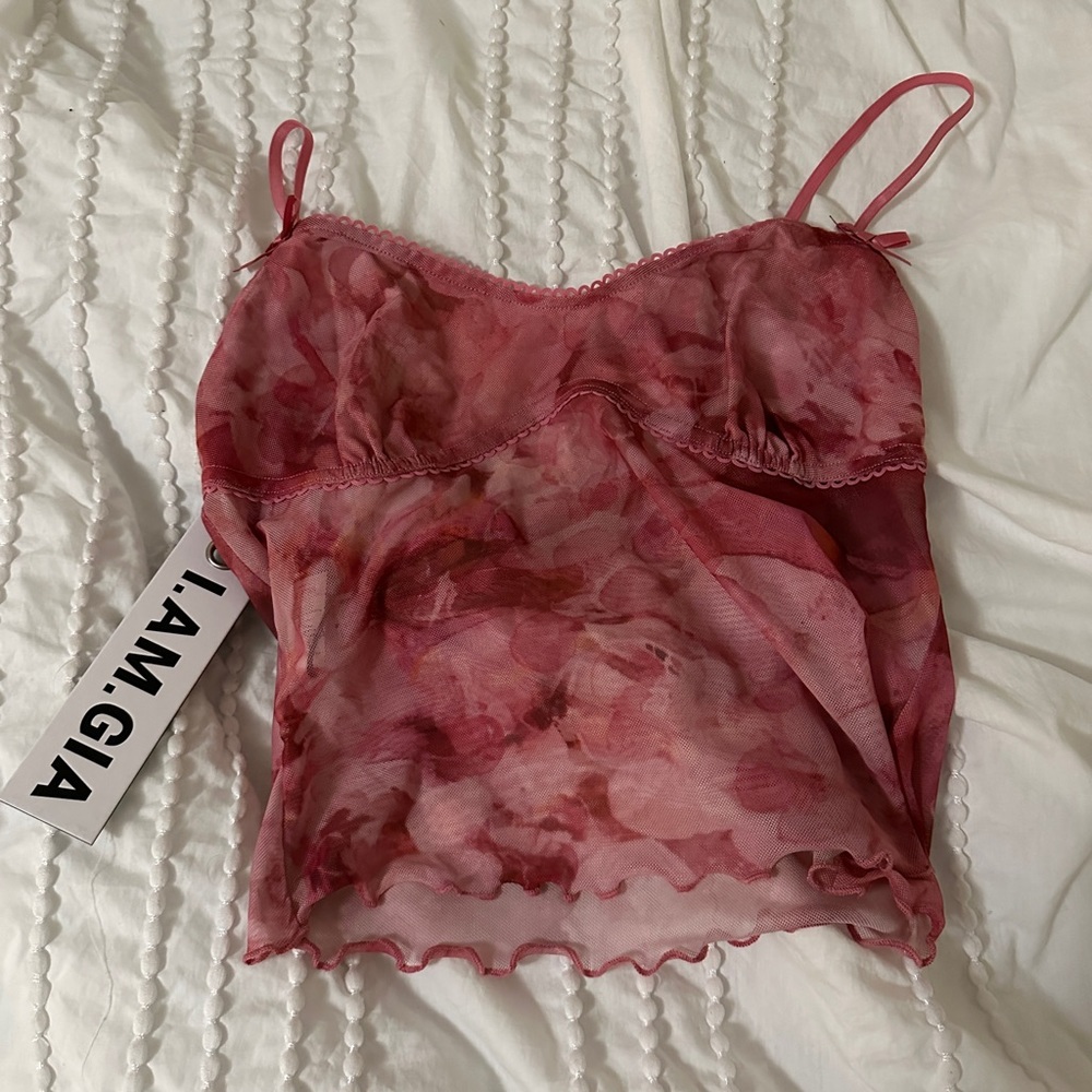 I AM GIA new with tags tank top